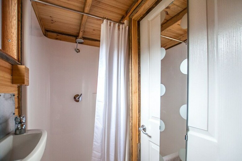 Cabana Double Oaks Estate