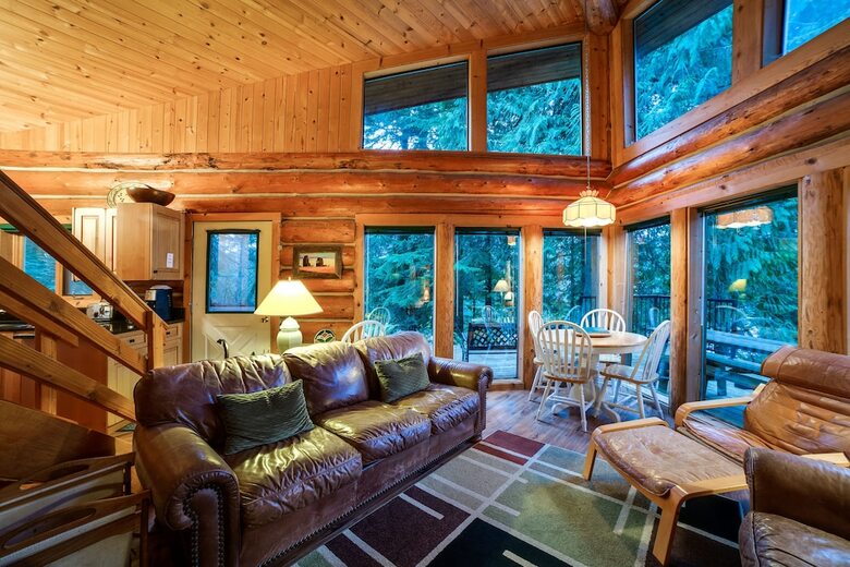 Mt. Baker Lodging Cabin 97 ?lakeside, Dock, Sleeps 6! By Mbl