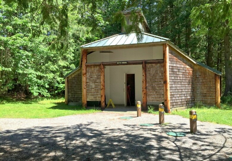 Mt. Baker Lodging Cabin 97 ?lakeside, Dock, Sleeps 6! By Mbl