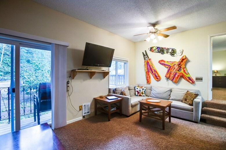 Posada Mt. Baker Lodging Condo 36 ? Inexpensive, Sleeps 6! By Mbl