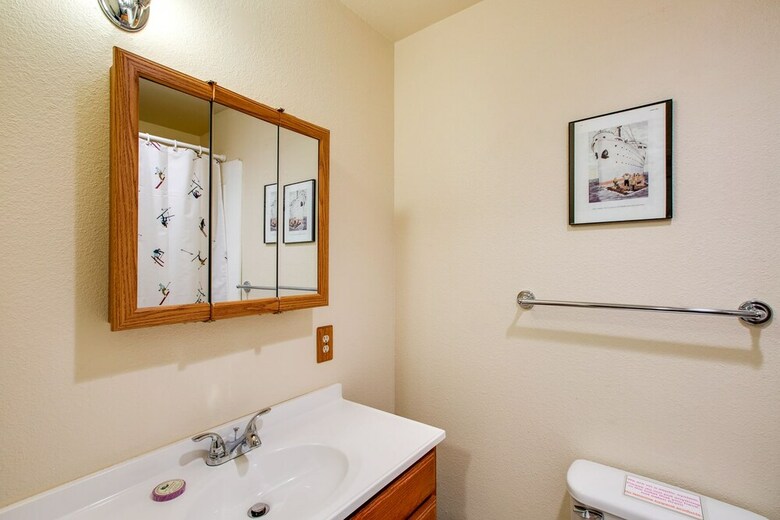 Posada Mt. Baker Lodging Condo 36 ? Inexpensive, Sleeps 6! By Mbl