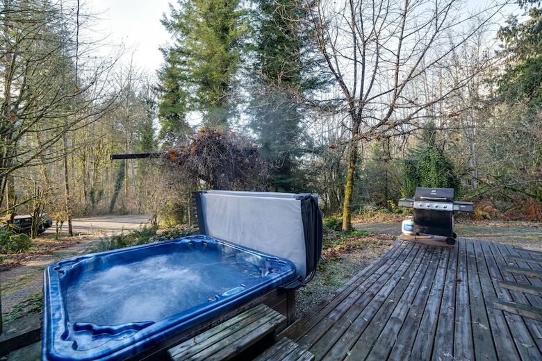 Mt. Baker Lodging Cabin 39 ? Pet Friendly, Sleeps 6! By Mbl
