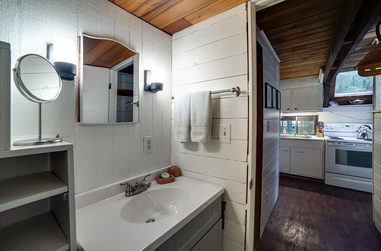 Mt. Baker Lodging Cabin 86 ?rustic, Pets Ok, Sleeps 6! By Mbl