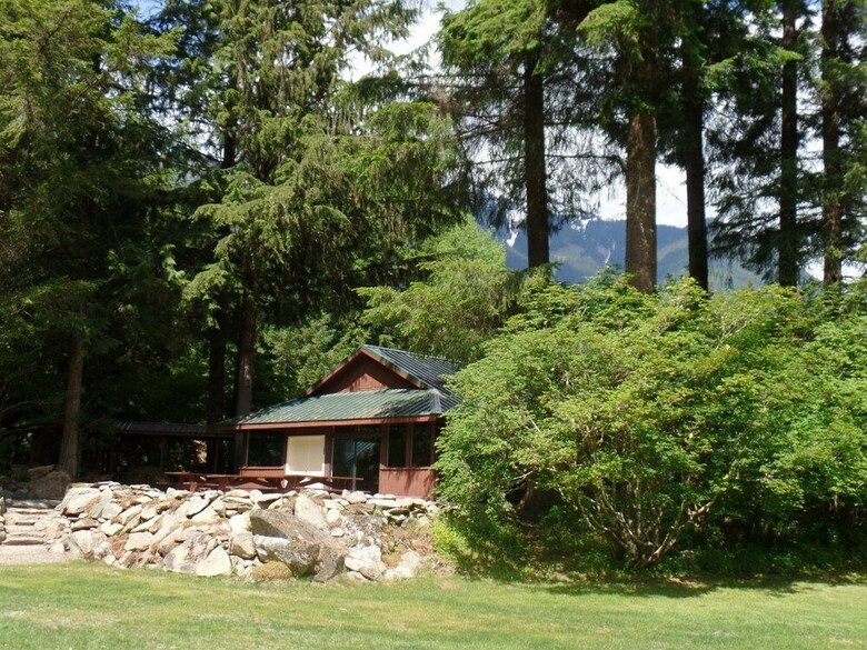 Mt. Baker Lodging Cabin 86 ?rustic, Pets Ok, Sleeps 6! By Mbl