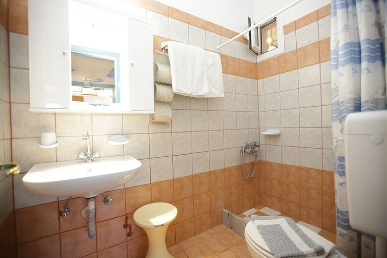 Kontaratos Studios & Apartments