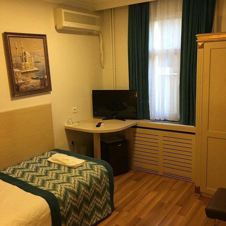 Gul Hotel