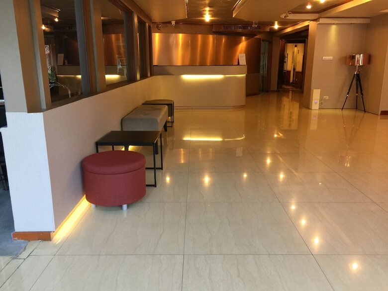 Oyo 796 Paradise Sukhumvit Hotel