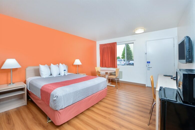 Motel 6 Salem - Expo Center