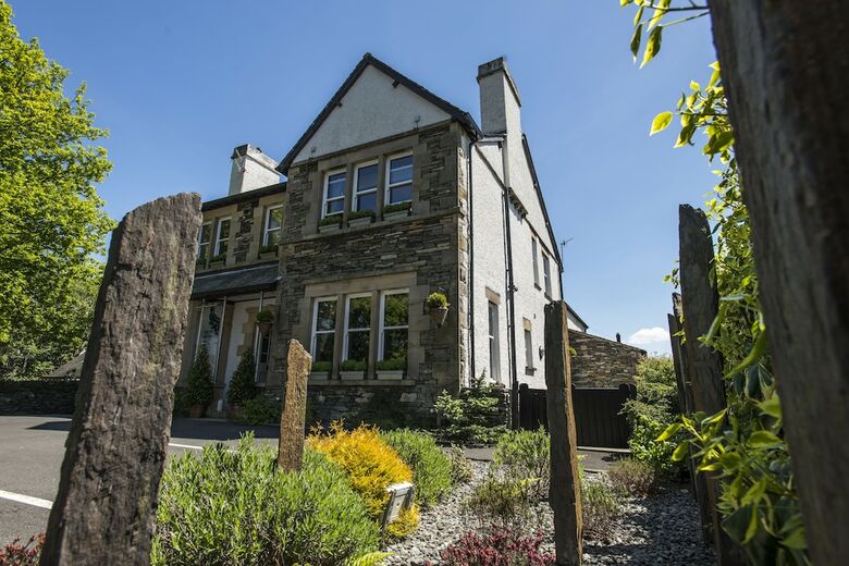 Bed & Breakfast Windermere Suites