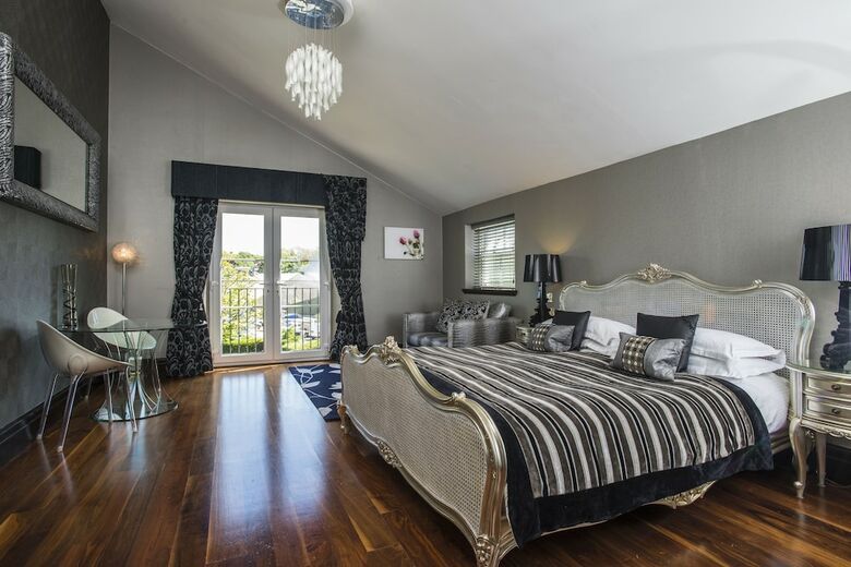 Bed & Breakfast Windermere Suites