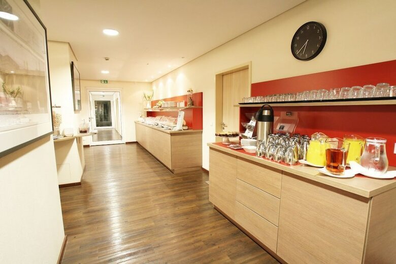 Hotel R�delheimer Hof - Am Wasserturm