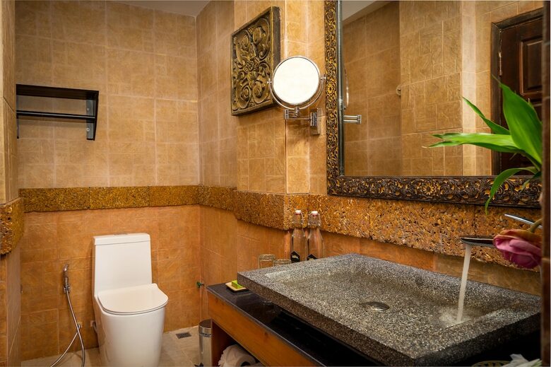 Golden Temple Hotel