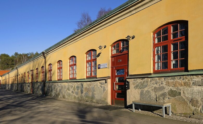 Dockyard Hotel