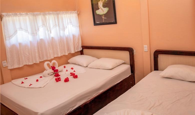Hotel Y Cabinas El Coral
