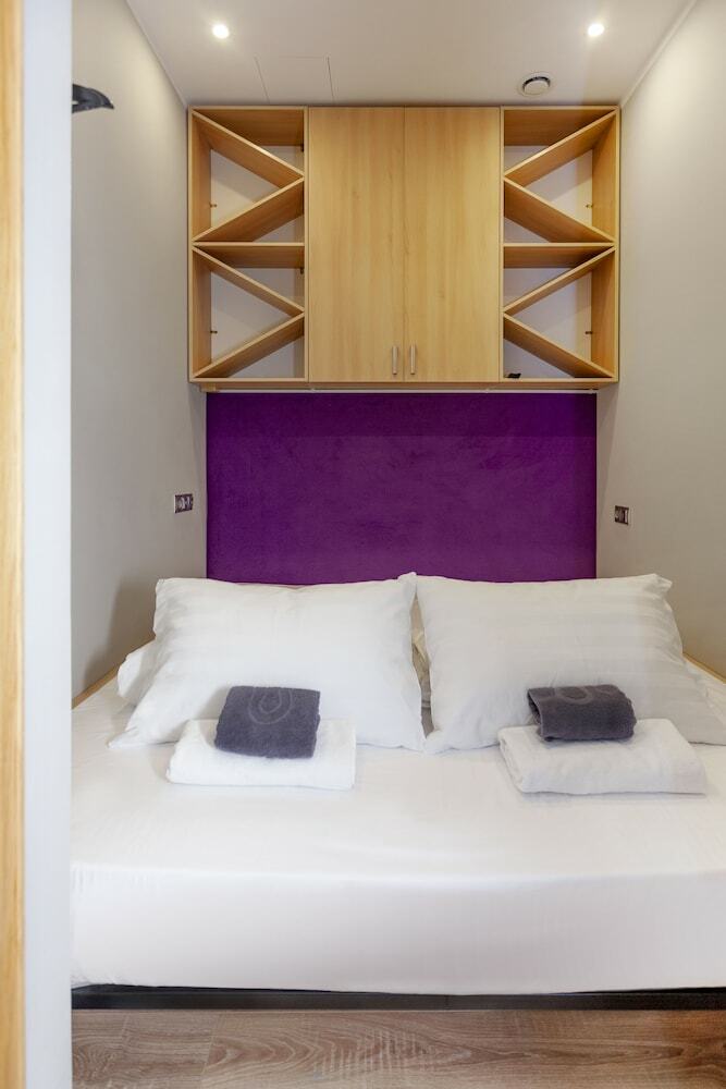 Capsule Hotel City 52 - Hostel