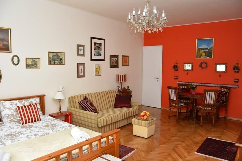 Apartments Oldtimer