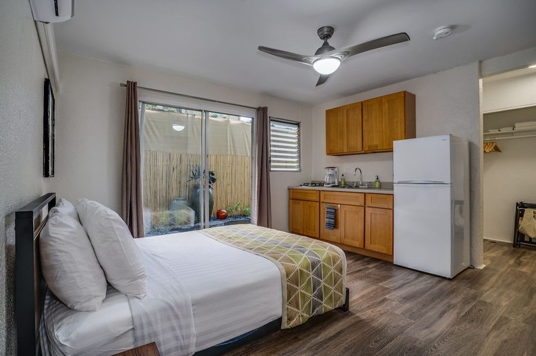 Hotel Aloha Suites Waikiki