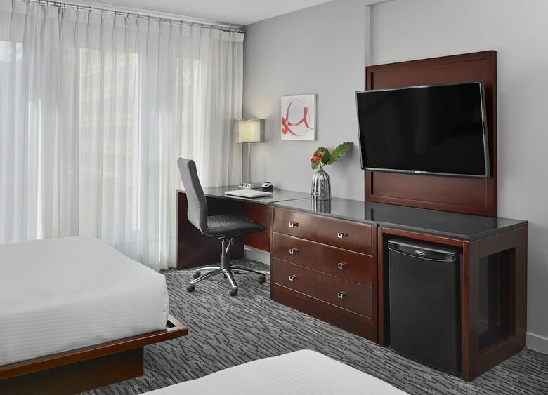 Matrix Hotel