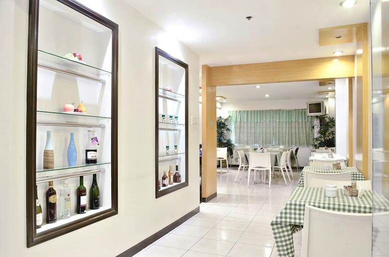 Hotel Jupiter Suites