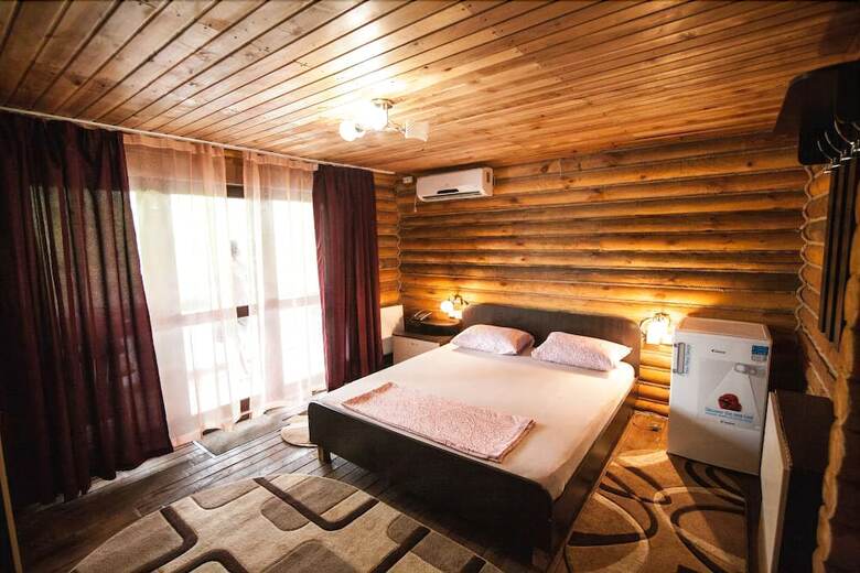 Hotel Cottage-park Slavna