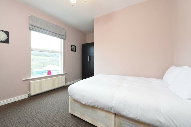Meanwood Leeds Slp 19