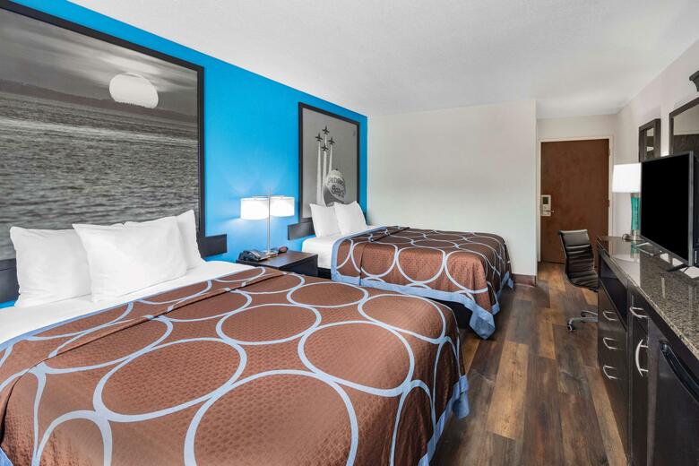Hotel Econo Lodge Inn And Suites Pensacola