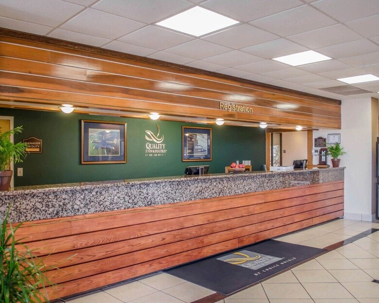 Hotel Quality Inn & Suites Pensacola