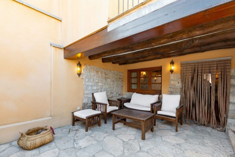 Casa Guzman