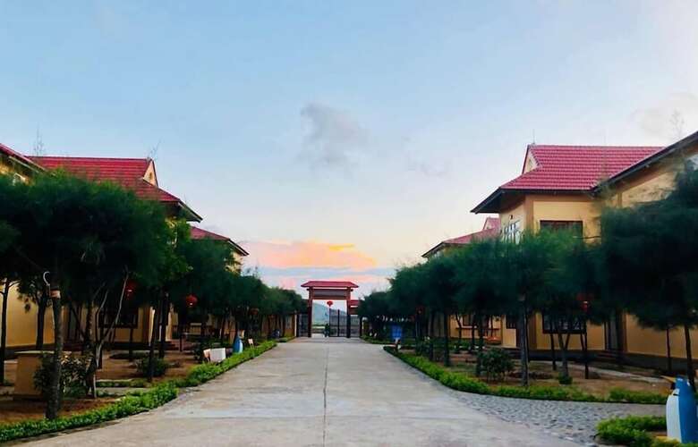 Hotel C Resort