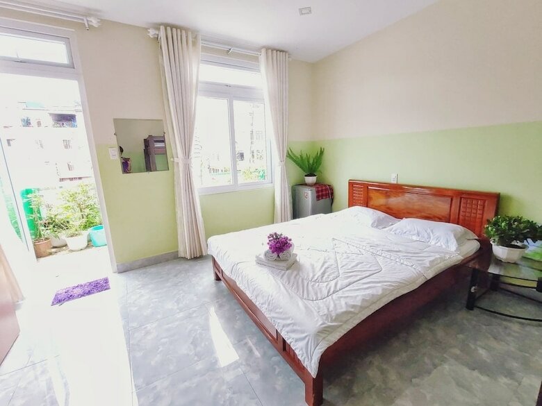 Truc Xanh Hotel