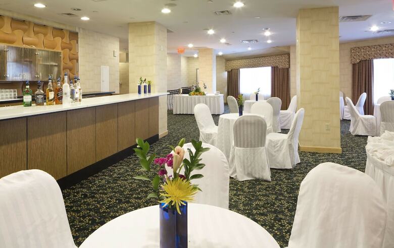 Hotel Doubletree By Hilton Fort Lee - George Washington Bridge