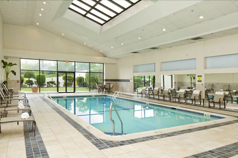 Hotel Doubletree By Hilton Fort Lee - George Washington Bridge