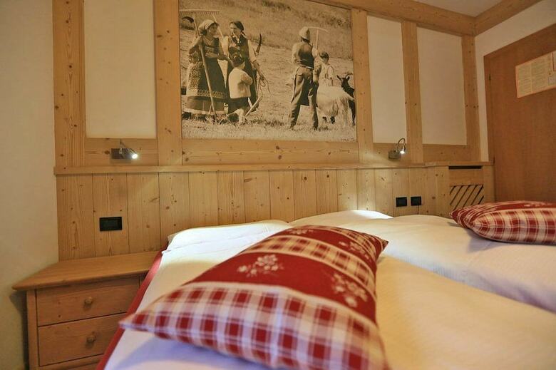 Hotel Chalet Alaska