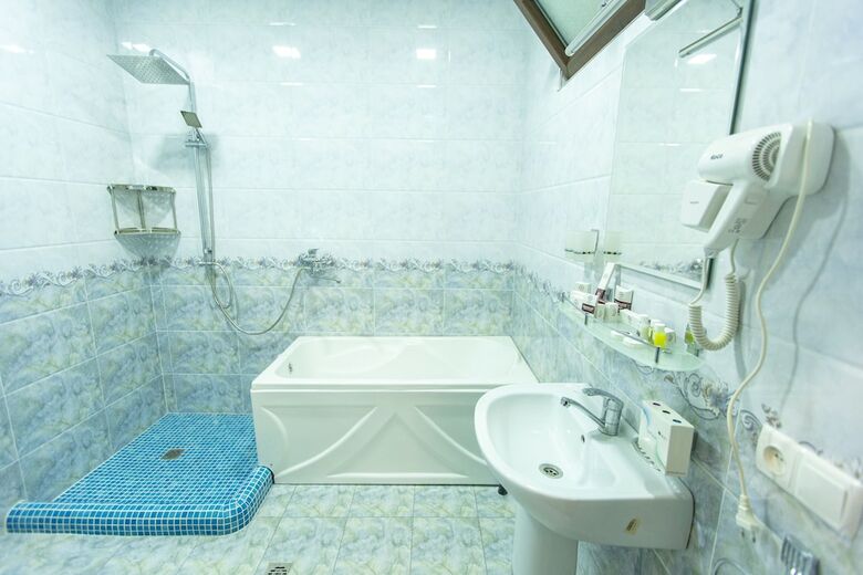 Mirzo Boutique Hotel