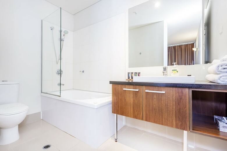 Saffron River View Apartment