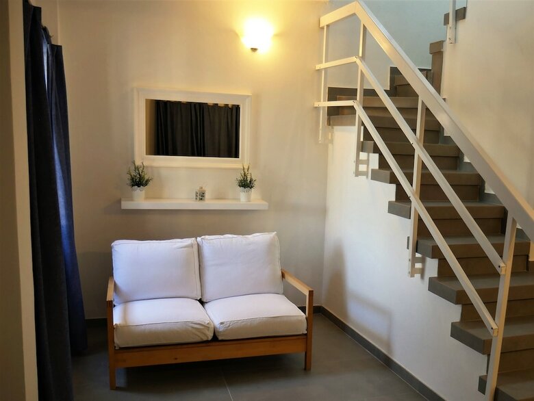 Easystay 03 - Santa Thekla Villa
