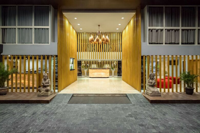 Hotel Kyriad Royal Seminyak Bali