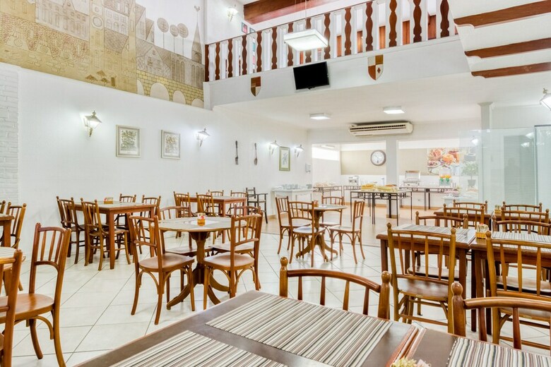 Oyo Hotel Opala Esta��o