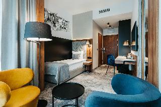 Garden Square Hotel