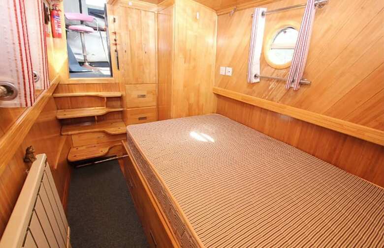 Cabana Narrow Boat Stratford-on-avon