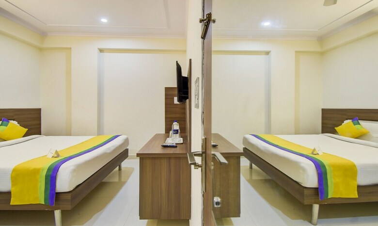 Treebo Trend Hotel Morgan