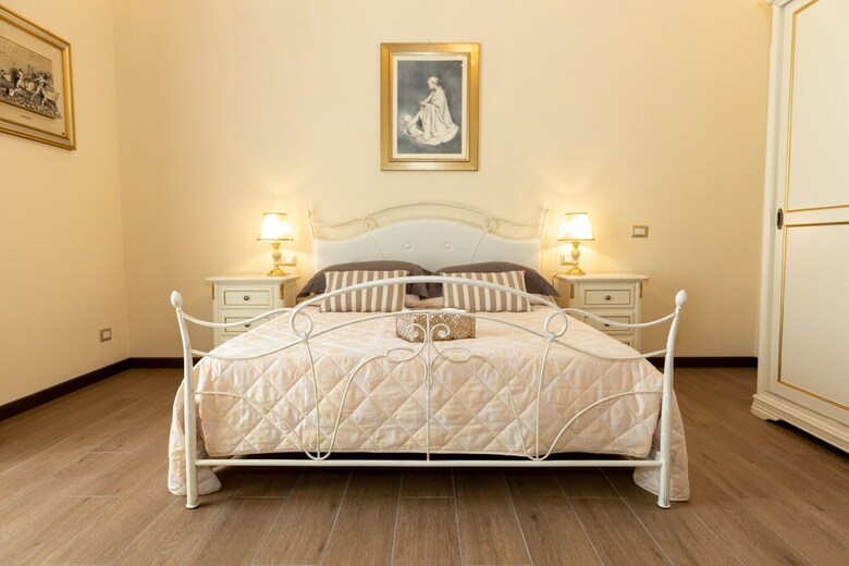 Hotel Kings Home In Rome