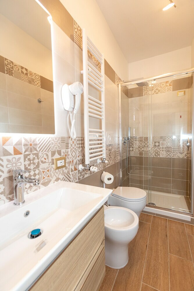 Hotel Kings Home In Rome