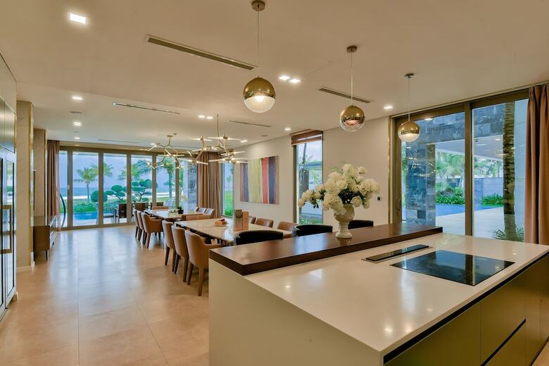 The Five Villas