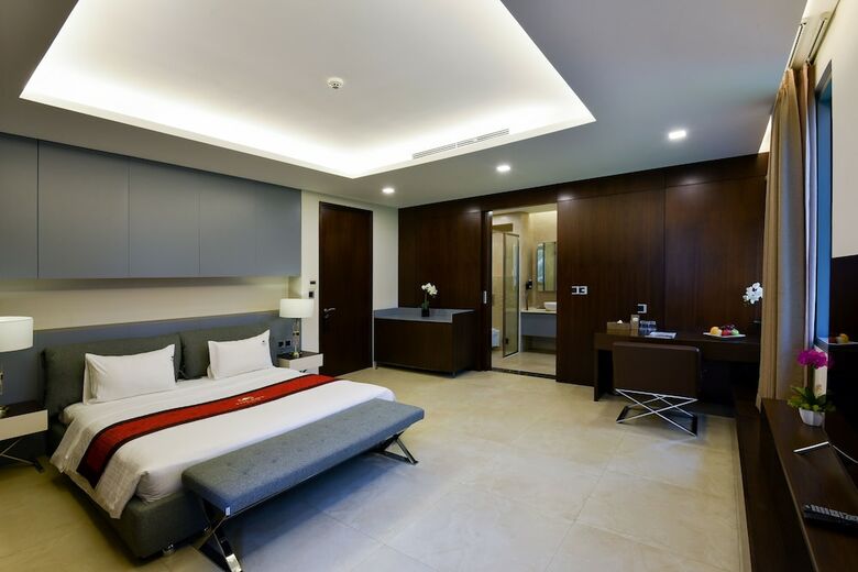 The Five Villas