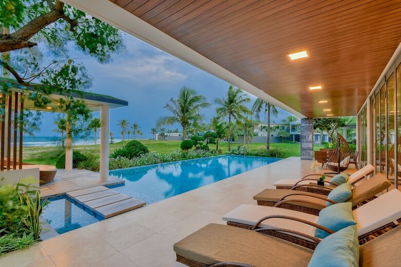 The Five Villas