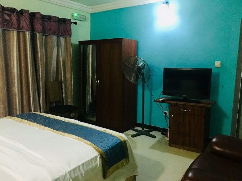 Golden Home Inn Hotel & Suites