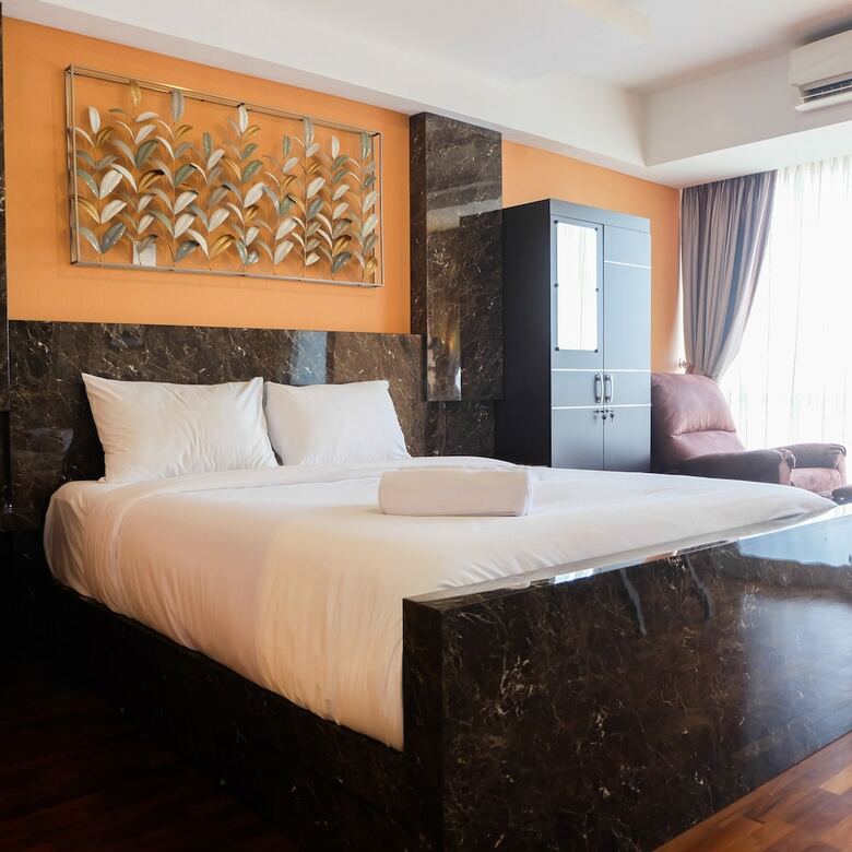 Best Location Studio H Residence Apartment