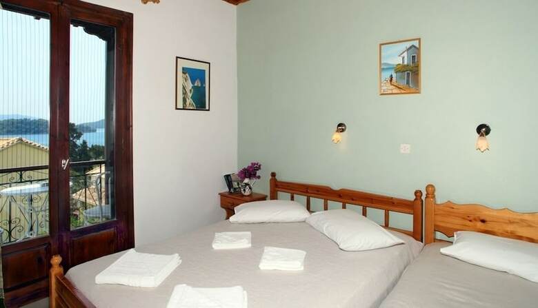 Hotel Nostos