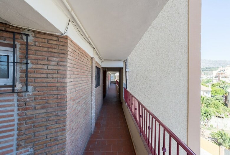 Malagasuite Playamar Beach & Pool Apartment